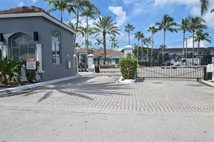 150 NW 96th Ave, Pembroke Pines, FL 33024 - Photo 28