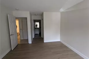 150 NW 96th Ave, Pembroke Pines, FL 33024 - Photo 18