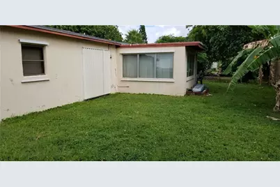 2448 NE 13th Avenue, Pompano Beach, FL 33064 - Photo 16