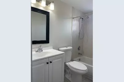 4051 N Dixie Highway #3, Oakland Park, FL 33334 - Photo 6