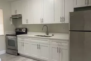 4051 N Dixie Hwy, Oakland Park, FL 33334 - Photo 2