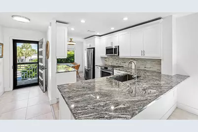 21 Southport Lane #B, Boynton Beach, FL 33436 - Photo 4