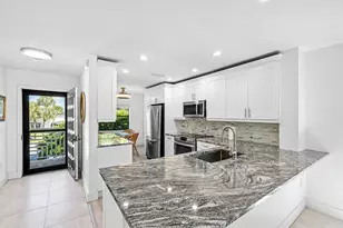 21 Southport Ln, Boynton Beach, FL 33436 - Photo 4