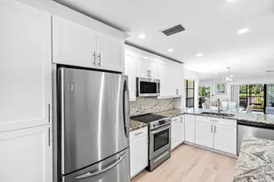 21 Southport Ln, Boynton Beach, FL 33436 - Photo 8