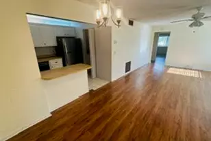 101 Lake Pine Cir, Greenacres, FL 33463 - Photo 6