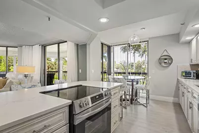 5257 Fountains Drive S #205, Lake Worth, FL 33467 - Photo 10