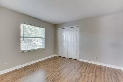 14185 Greentree Drive, Wellington, FL 33414 - Photo 12