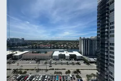 2201 S Ocean Drive, Hollywood, FL 33019 - Photo 20