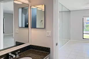 901 Sandtree Dr, Palm Beach Gardens, FL 33403 - Photo 12
