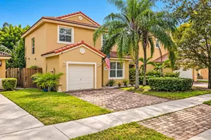 2002 SE 14th Ct, Homestead, FL 33035 - Photo 2