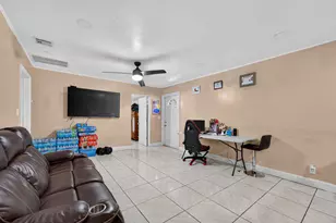 223 N F St, Lake Worth Beach, FL 33460 - Photo 8