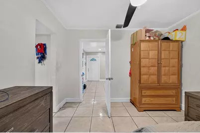 223 N F Street, Lake Worth Beach, FL 33460 - Photo 16