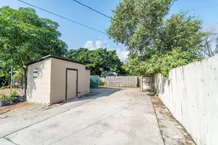 223 N F St, Lake Worth Beach, FL 33460 - Photo 22