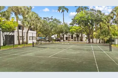 2550 SW 18th Terrace #1403, Fort Lauderdale, FL 33315 - Photo 18