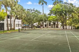 2550 SW 18th Terrace, Fort Lauderdale, FL 33315 - Photo 18