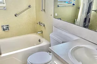 205 Salisbury I, West Palm Beach, FL 33417 - Photo 12
