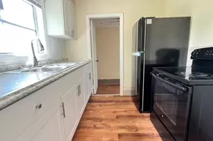 601 N K St, Lake Worth Beach, FL 33460 - Photo 2