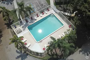 9425 NW 49th Ct, Sunrise, FL 33351 - Photo 16
