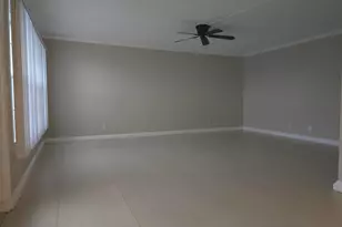 413 Greenbrier A, West Palm Beach, FL 33417 - Photo 8