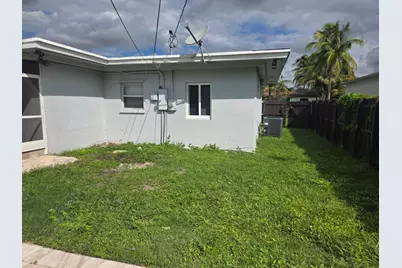 2524 Funston Street, Hollywood, FL 33020 - Photo 22