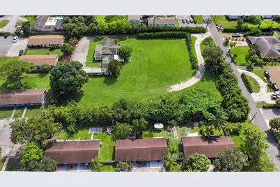 4614 Gulfstream Road, Lake Worth, FL 33461 - Photo 4