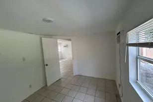 4547 SE Binnacle Way, Stuart, FL 34997 - Photo 4