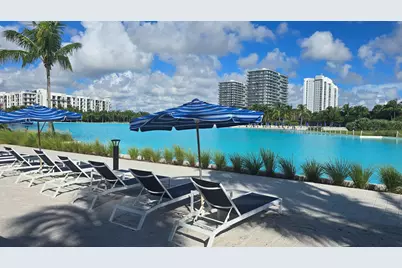 2411 Laguna Circle #510, North Miami, FL 33181 - Photo 8