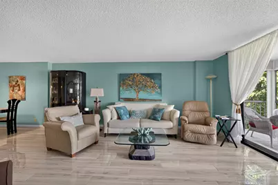 4725 Lucerne Lakes Blvd E E #401, Lake Worth, FL 33467 - Photo 4