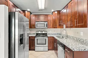 1810 NE 42nd St, Pompano Beach, FL 33064 - Photo 10