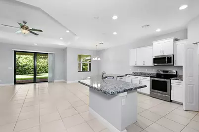 5915 SE Entry Court, Stuart, FL 34997 - Photo 10