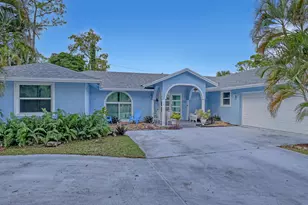 799 Huff Rd, Haverhill, FL 33415 - Photo 4