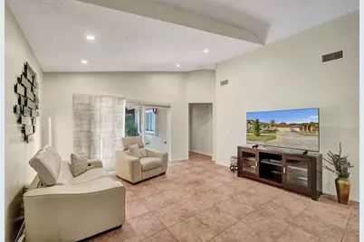 226 SW 206th Avenue, Pembroke Pines, FL 33029 - Photo 16