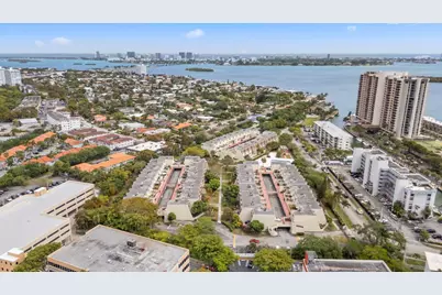 1655 NE 115th Street #10B, Miami, FL 33181 - Photo 20