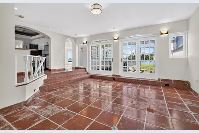 7500 W Treasure Drive, North Bay Village, FL 33141 - Photo 20