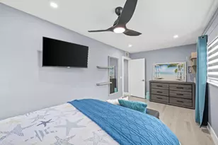 2205 N Surf Rd, Hollywood, FL 33019 - Photo 36