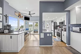 2205 N Surf Rd, Hollywood, FL 33019 - Photo 22