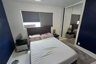2340 NE 8th Ave, Pompano Beach, FL 33064 - Photo 14