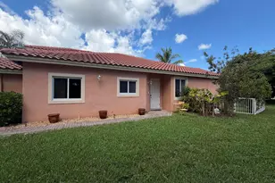12603 NW 56th Dr, Coral Springs, FL 33076 - Photo 4