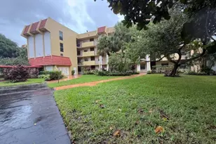 23345 Carolwood Ln, Boca Raton, FL 33428 - Photo 4