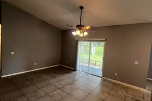 517 SW Fairway Ave, Port Saint Lucie, FL 34983 - Photo 4