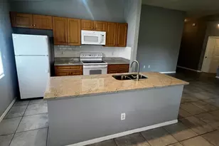 517 SW Fairway Ave, Port Saint Lucie, FL 34983 - Photo 8