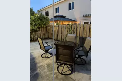 8401 SW 124th Avenue, Miami, FL 33183 - Photo 2