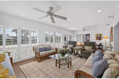 934 Palm Way, North Palm Beach, FL 33408 - Photo 16