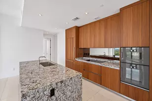 175 SE 25th Rd, Miami, FL 33129 - Photo 12