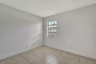 321 Norwood Terrace, Boca Raton, FL 33431 - Photo 10
