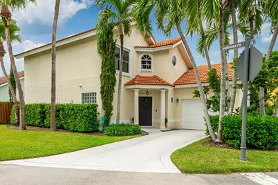 1752 Harborside Circle, Wellington, FL 33414 - Photo 2