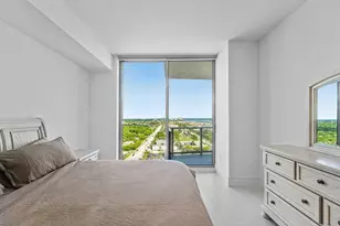 220 Lake Shore Dr, Lake Park, FL 33403 - Photo 10