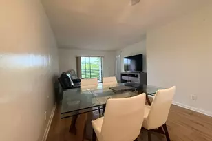2786 NW 104th Ave, Sunrise, FL 33322 - Photo 4