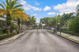 131 S E 7th Way, Pompano Beach, FL 33060 - Photo 40