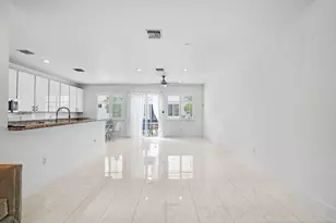 131 S E 7th Way, Pompano Beach, FL 33060 - Photo 8